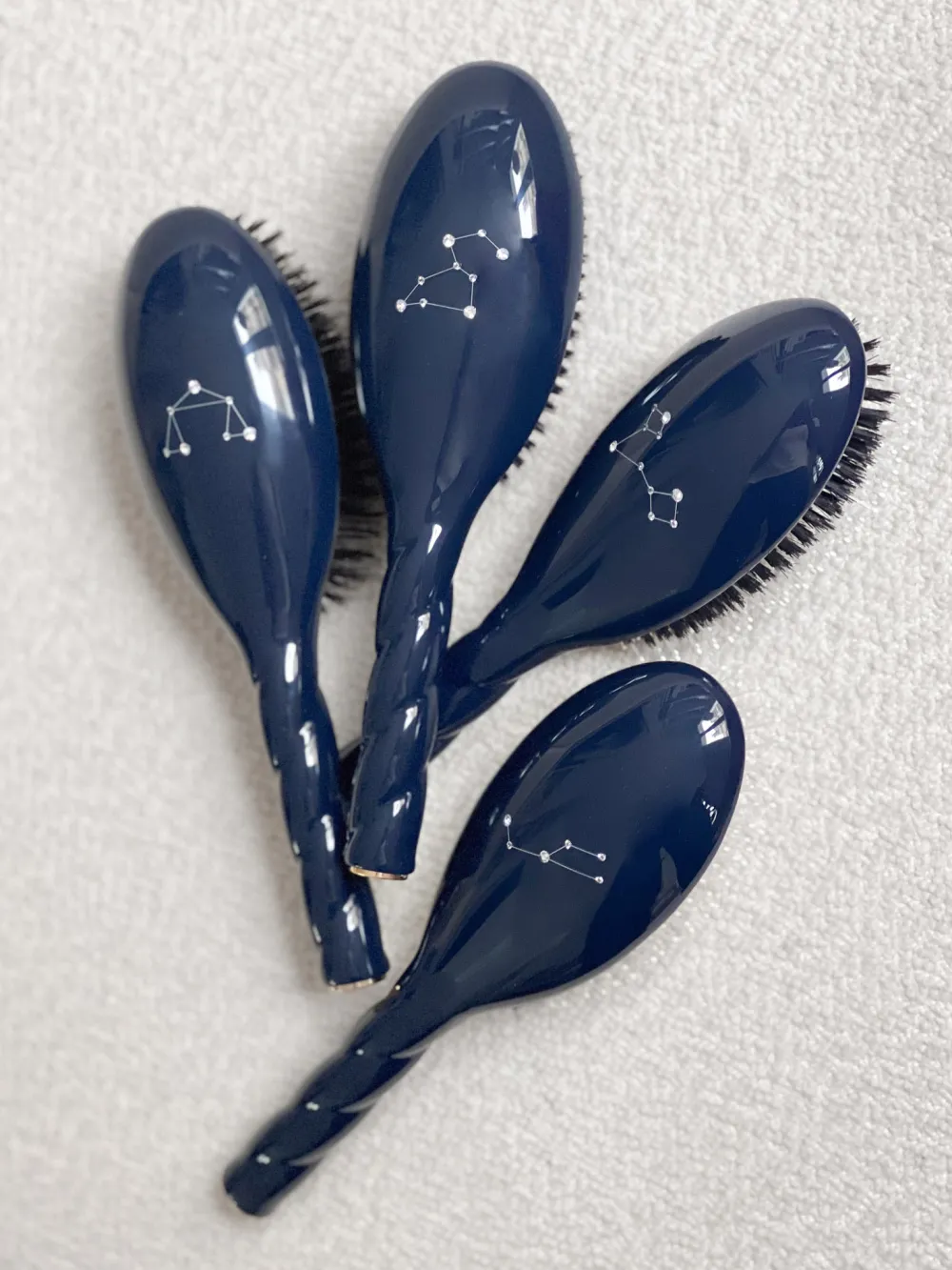 La Bonne Brosse Our Hair Brushes*Limited edition N.02 The Detangling & Care Brush THE ESSENTIAL Night Blue Constellation