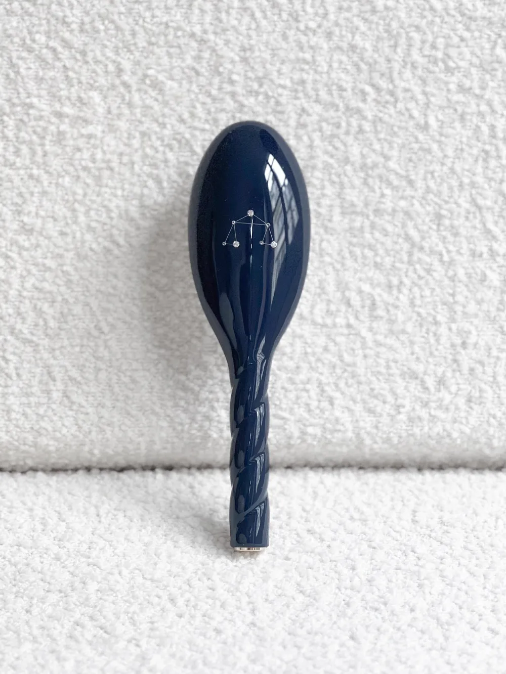 La Bonne Brosse Our Hair Brushes*Limited edition N.03 The Gentle Scalp Care Hair Brush THE ESSENTIAL SOFTNESS Night Blue Constellation