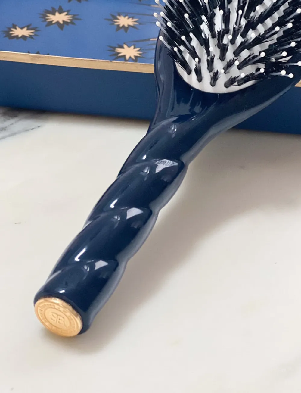 La Bonne Brosse Our Hair Brushes*Limited edition N.03 The Gentle Scalp Care Hair Brush THE ESSENTIAL SOFTNESS Night Blue Constellation