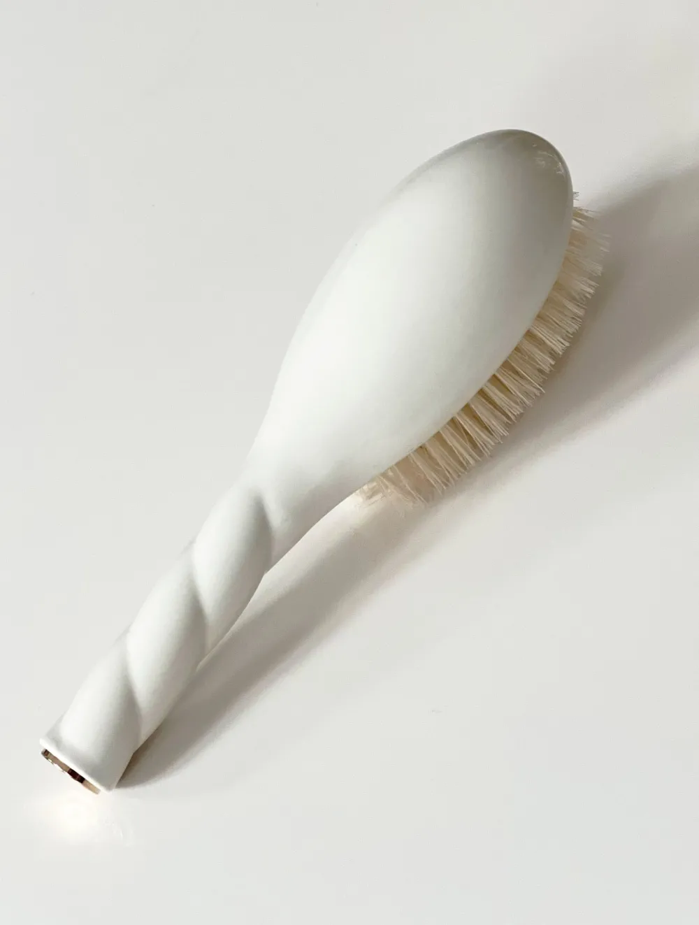 La Bonne Brosse Our Hair Brushes | Our Baby Hair Brushes*N.06 The Baby Hair Brush MY FIRST BRUSH Creamy White