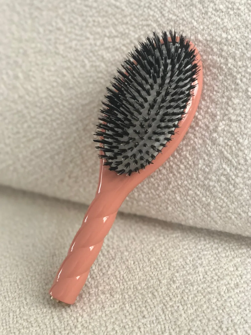 La Bonne Brosse Our Hair Brushes*N.02 The Care & Detangling Hair Brush THE ESSENTIAL Coral