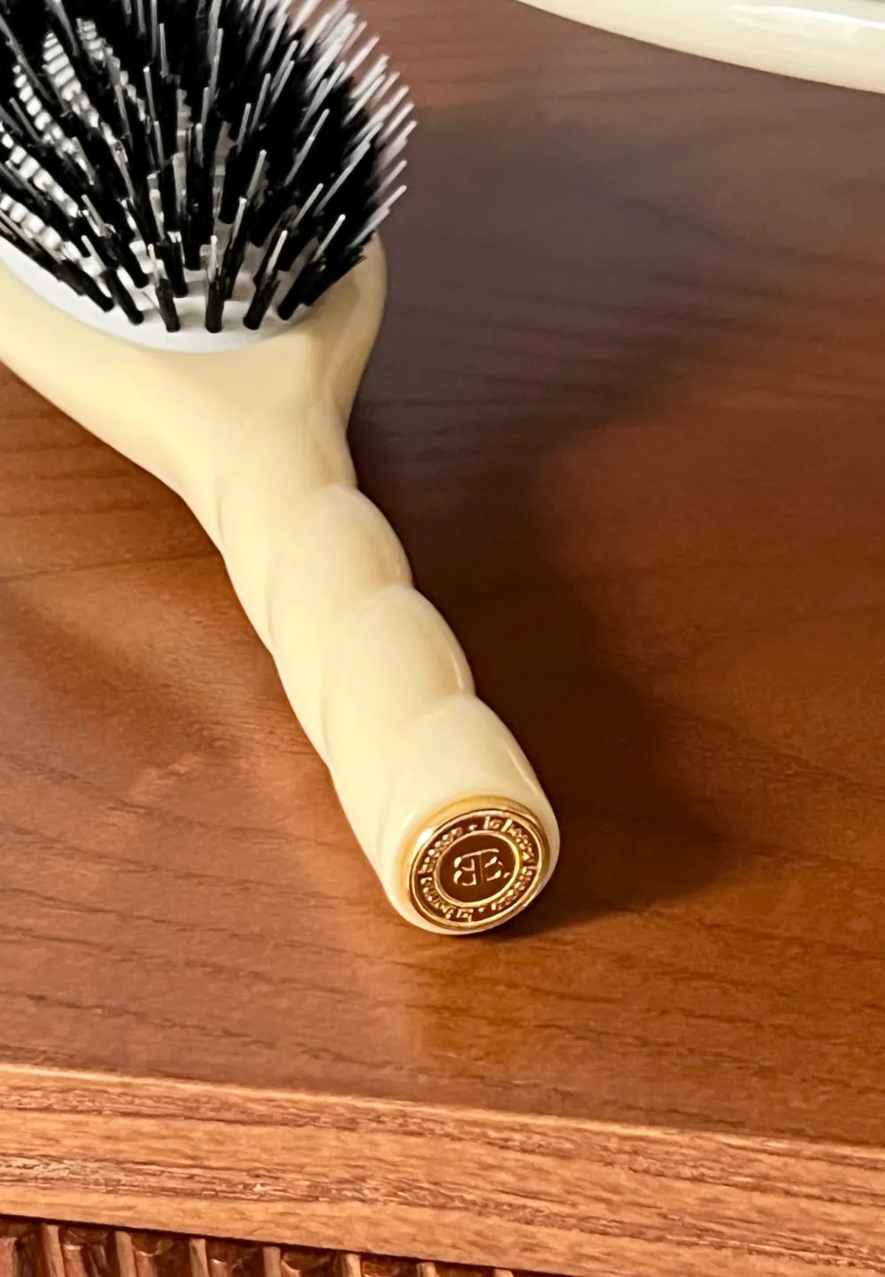 La Bonne Brosse Our Hair Brushes | Our Cair Ritual*N.02 The Care & Detangling Hair Brush THE ESSENTIAL Ivory Cair