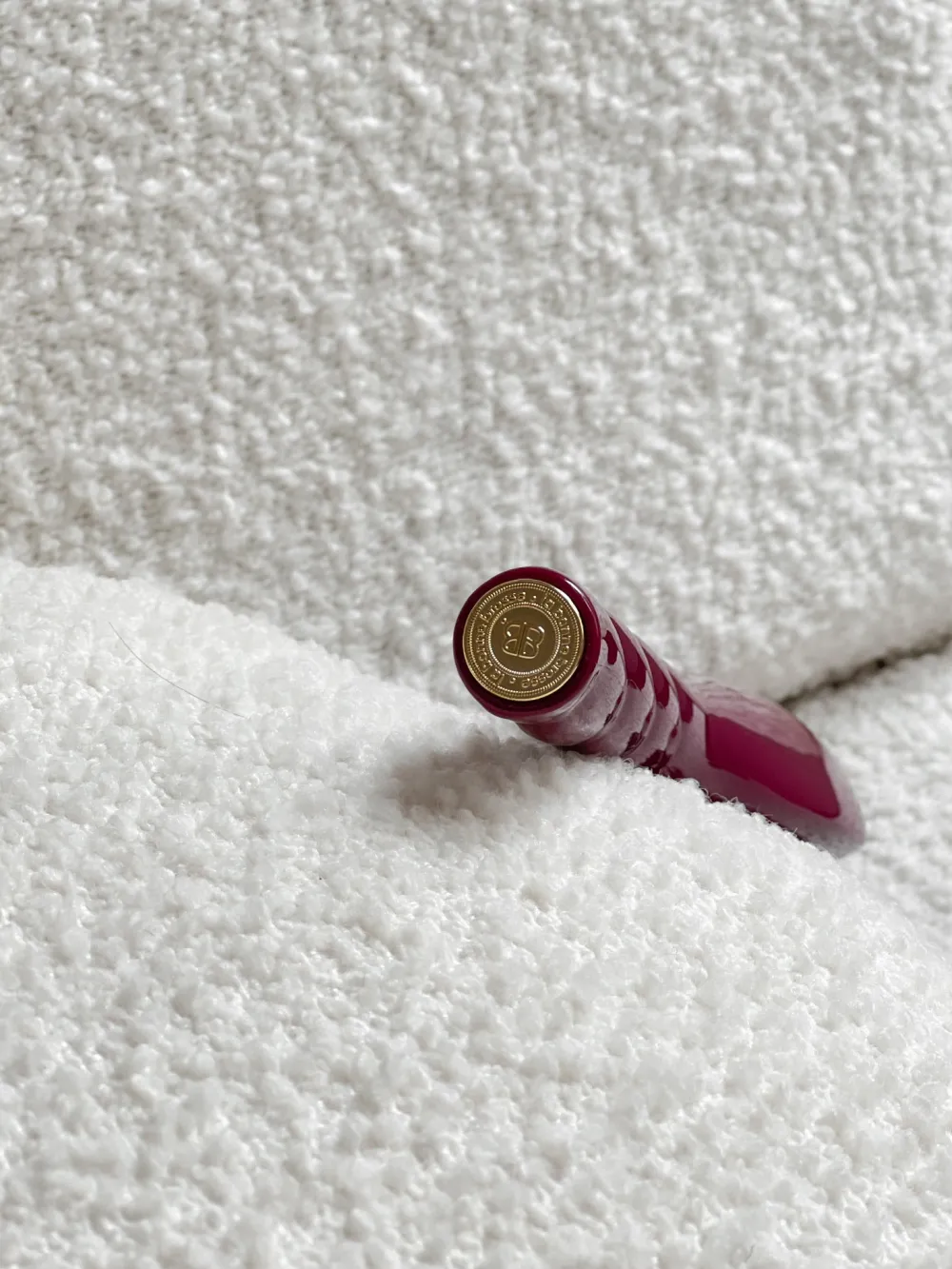 La Bonne Brosse Our Hair Brushes*N.03 The Gentle Scalp Care Hair Brush THE ESSENTIAL SOFTNESS Cherry Red