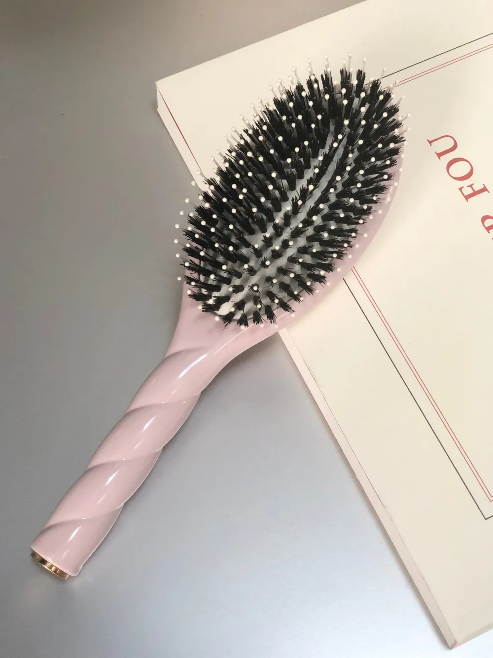 La Bonne Brosse Our Hair Brushes*N.03 The Gentle Scalp Care Hair Brush THE ESSENTIAL SOFTNESS Pink