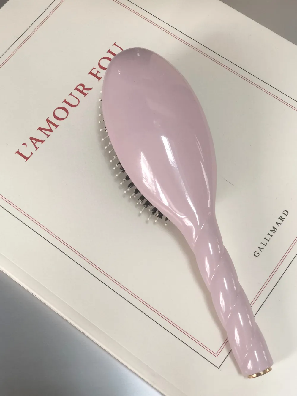 La Bonne Brosse Our Hair Brushes*N.03 The Gentle Scalp Care Hair Brush THE ESSENTIAL SOFTNESS Pink