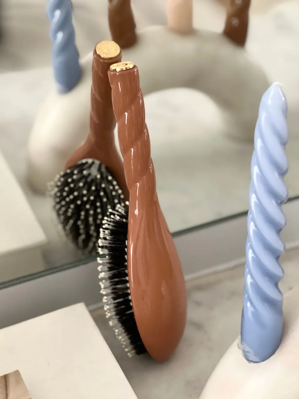 La Bonne Brosse Our Hair Brushes*N.03 The Gentle Scalp Care Hair Brush THE ESSENTIAL SOFTNESS Terracotta
