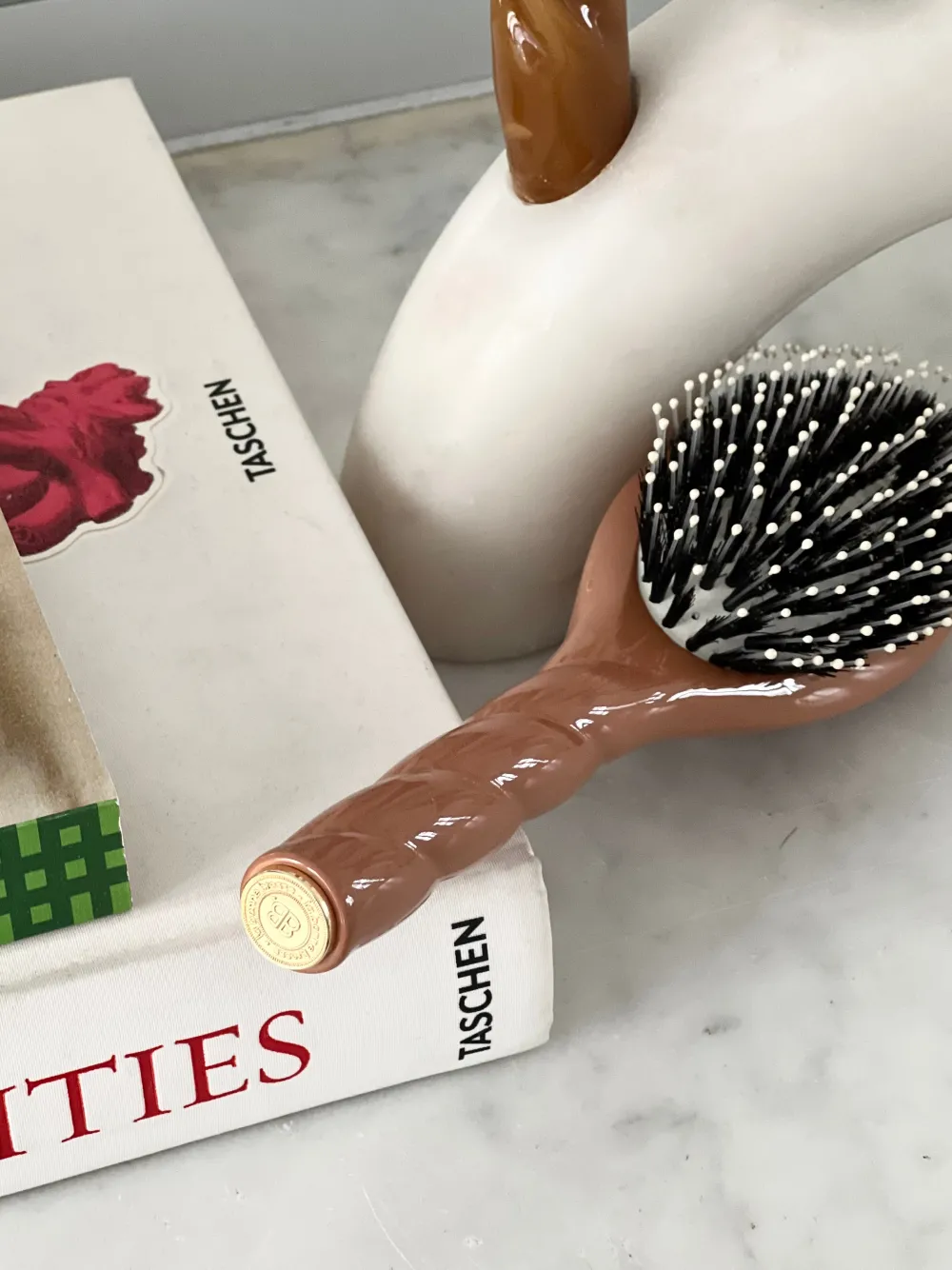 La Bonne Brosse Our Hair Brushes*N.03 The Gentle Scalp Care Hair Brush THE ESSENTIAL SOFTNESS Terracotta