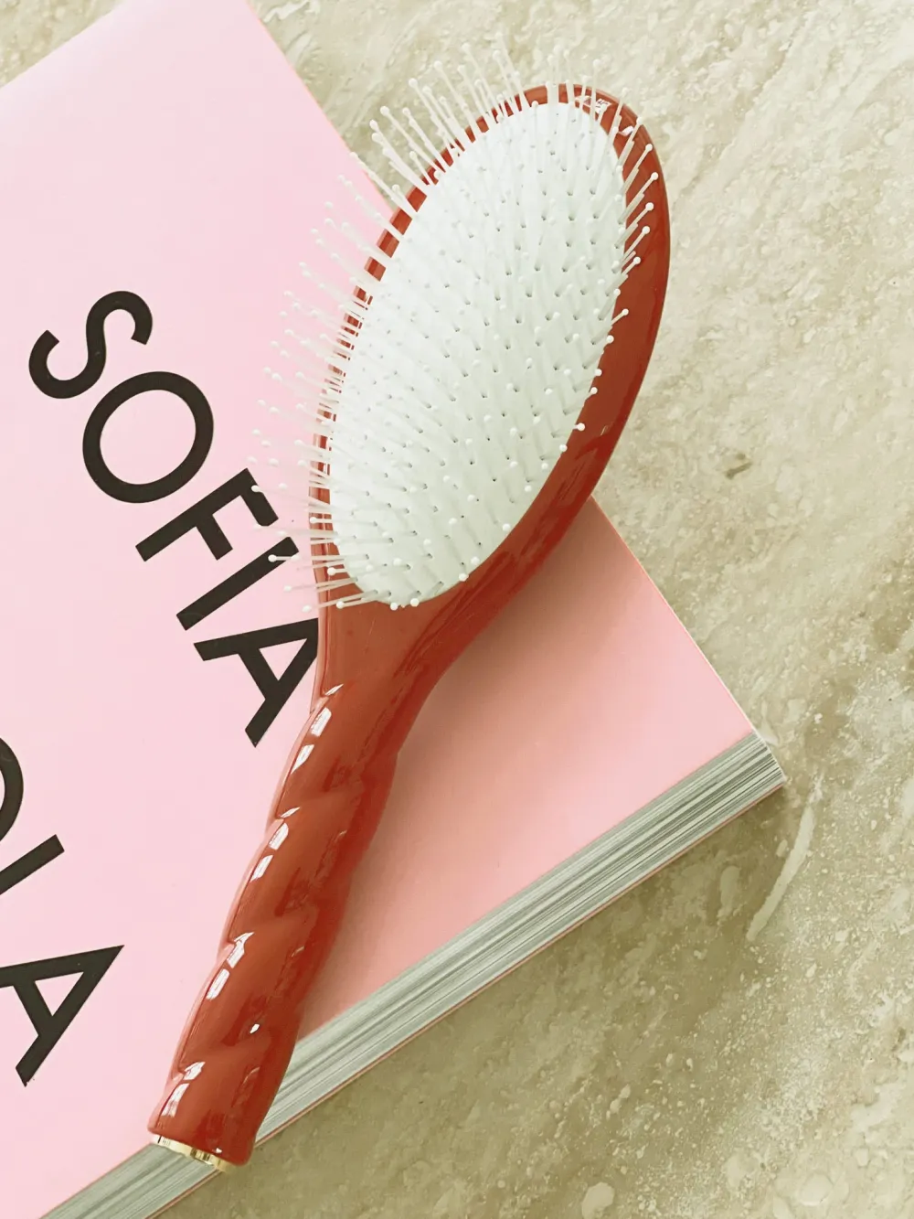 La Bonne Brosse Our Hair Brushes*N.04 The Massaging Detangling Hair Brush THE MIRACLE Clay Court