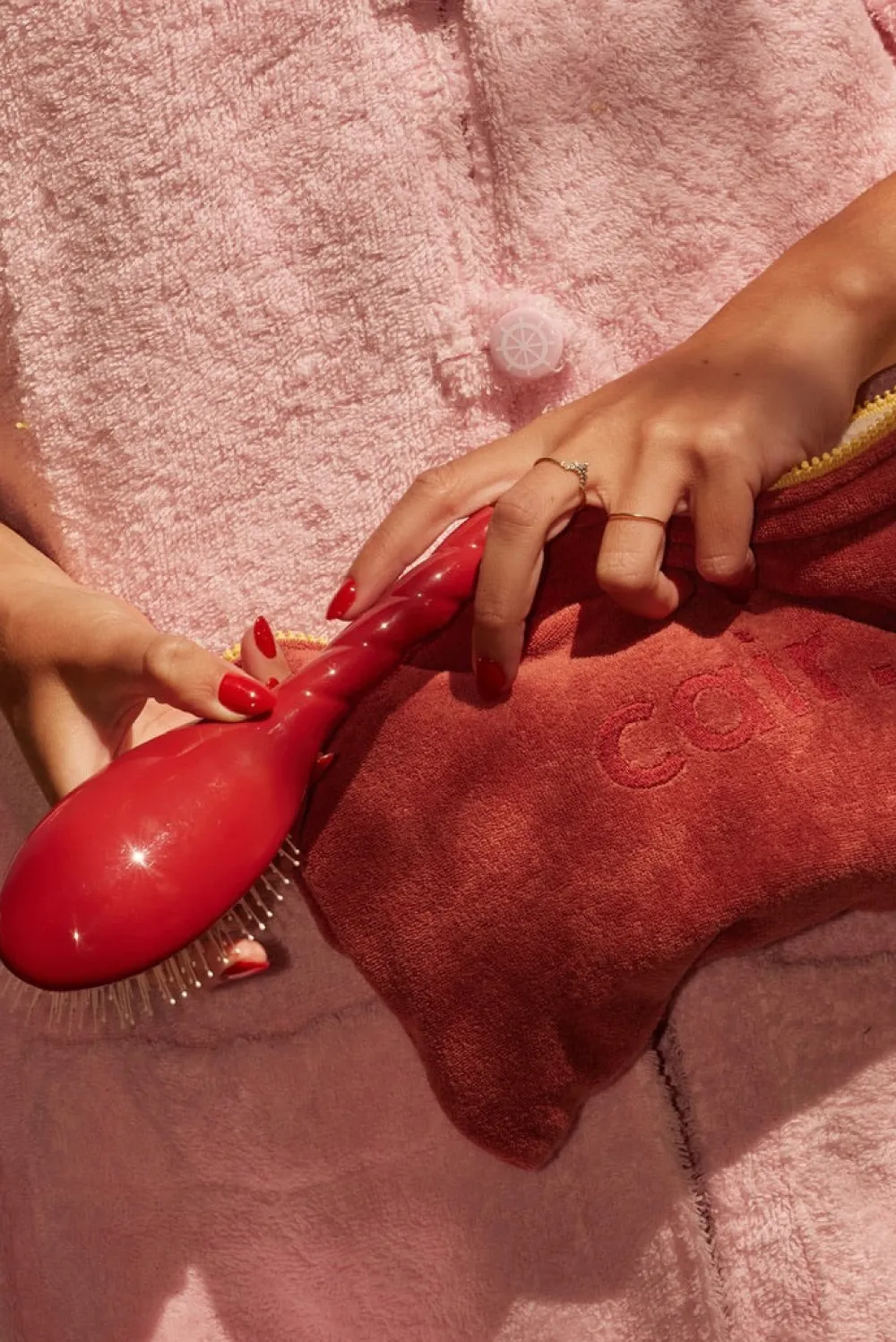 La Bonne Brosse Our Hair Brushes*N.04 The Massaging Detangling Hair Brush THE MIRACLE Clay Court