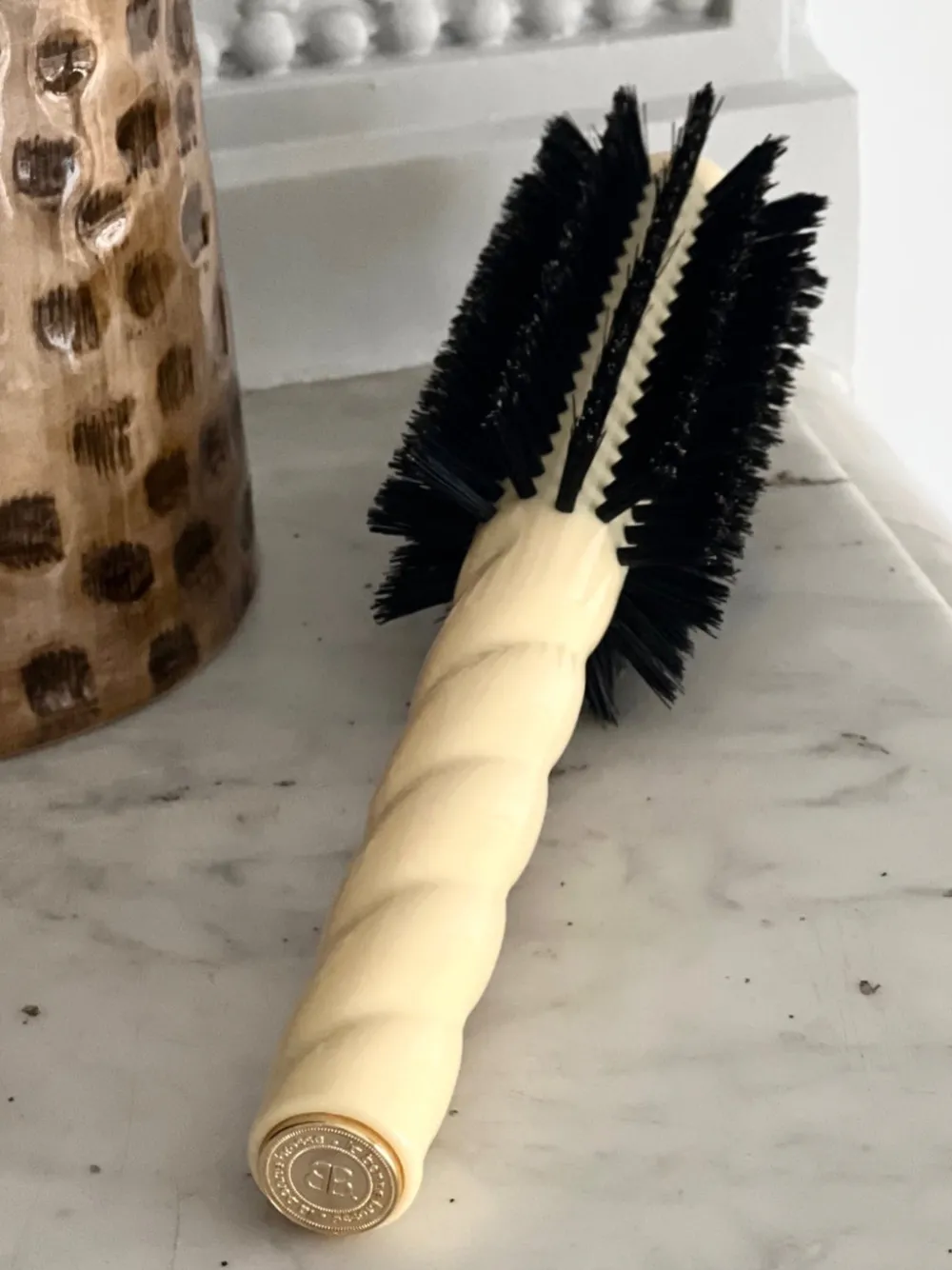 La Bonne Brosse Our Cair Ritual | Our Round Styling Hair Brushes*N.05 The Round Hair Brush VOLUME & STYLE Ivory Cair