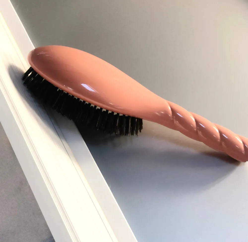 La Bonne Brosse Our Hair Brushes*N.01 The Shine & Care Hair Brush THE UNIVERSAL Coral