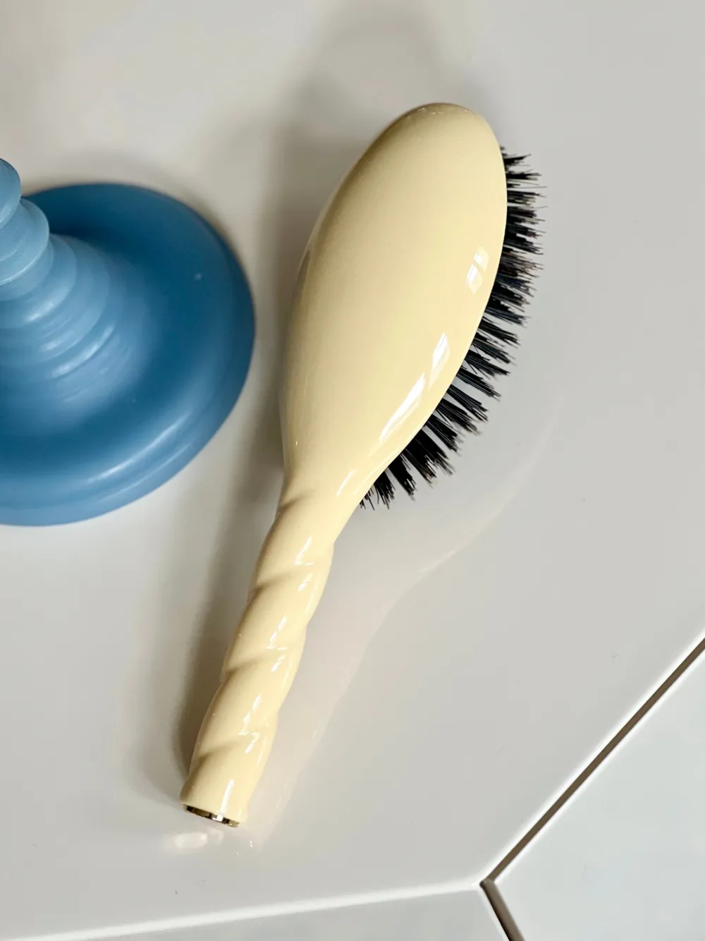 La Bonne Brosse Our Hair Brushes | Our Cair Ritual*N.01 The Shine & Care Hair Brush THE UNIVERSAL Ivory Care