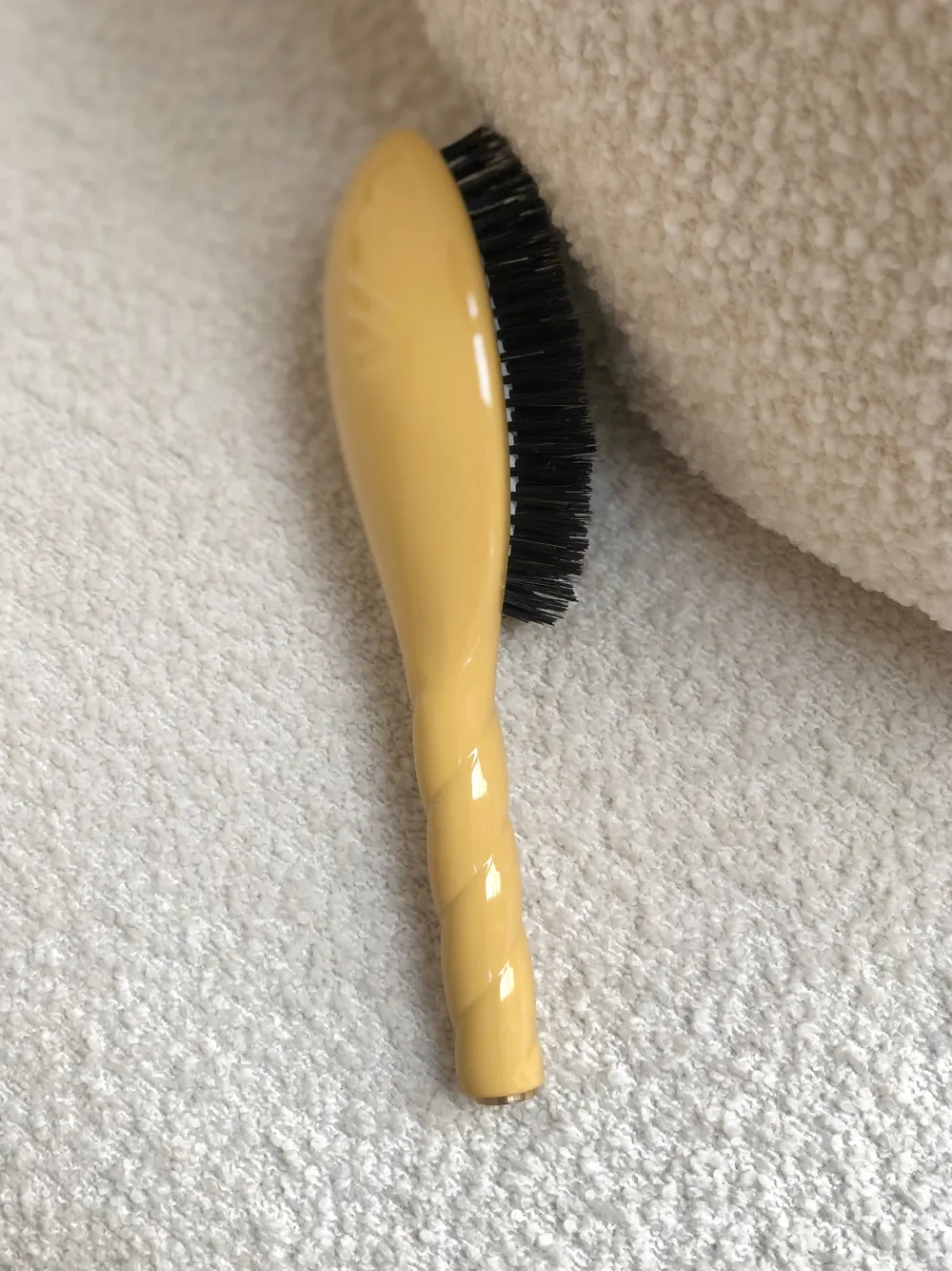 La Bonne Brosse Our Hair Brushes*N.01 The Shine & Care Hair Brush THE UNIVERSAL Saffron Yellow
