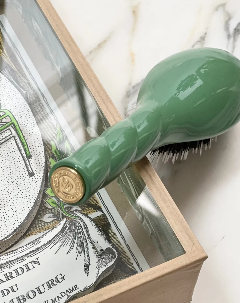 La Bonne Brosse Our Hair Brushes | Our Small Brushes*N.02 The Small Care & Detangling Hair Brush THE ESSENTIAL Almond Green