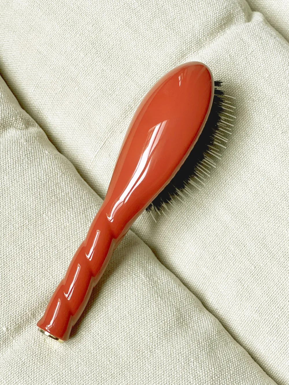 La Bonne Brosse Our Hair Brushes | Our Small Brushes*N.02 The Small Care & Detangling Hair Brush THE ESSENTIAL Clay Court