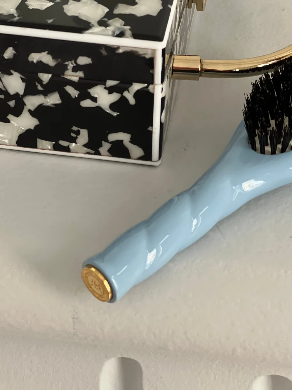 La Bonne Brosse Our Hair Brushes | Our Small Brushes*N.01 The Small Shine & Care Hair Brush THE UNIVERSAL Light Blue