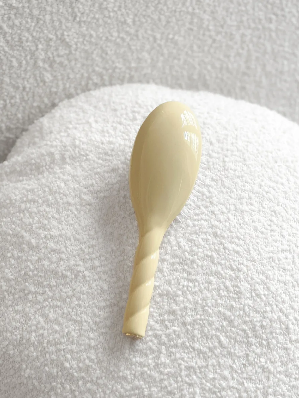 La Bonne Brosse Our Hair Brushes | Our Cair Ritual*N.07 The Stimulating & Detangling Hair Brush THE INTENSE Light Ivory